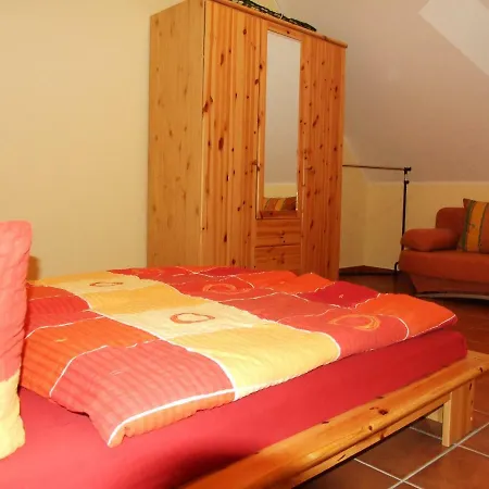 Am Seeufer Holiday home